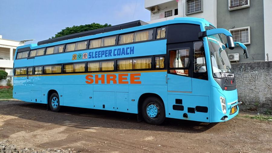 Shree Travels AC sleeper coach bus exterior